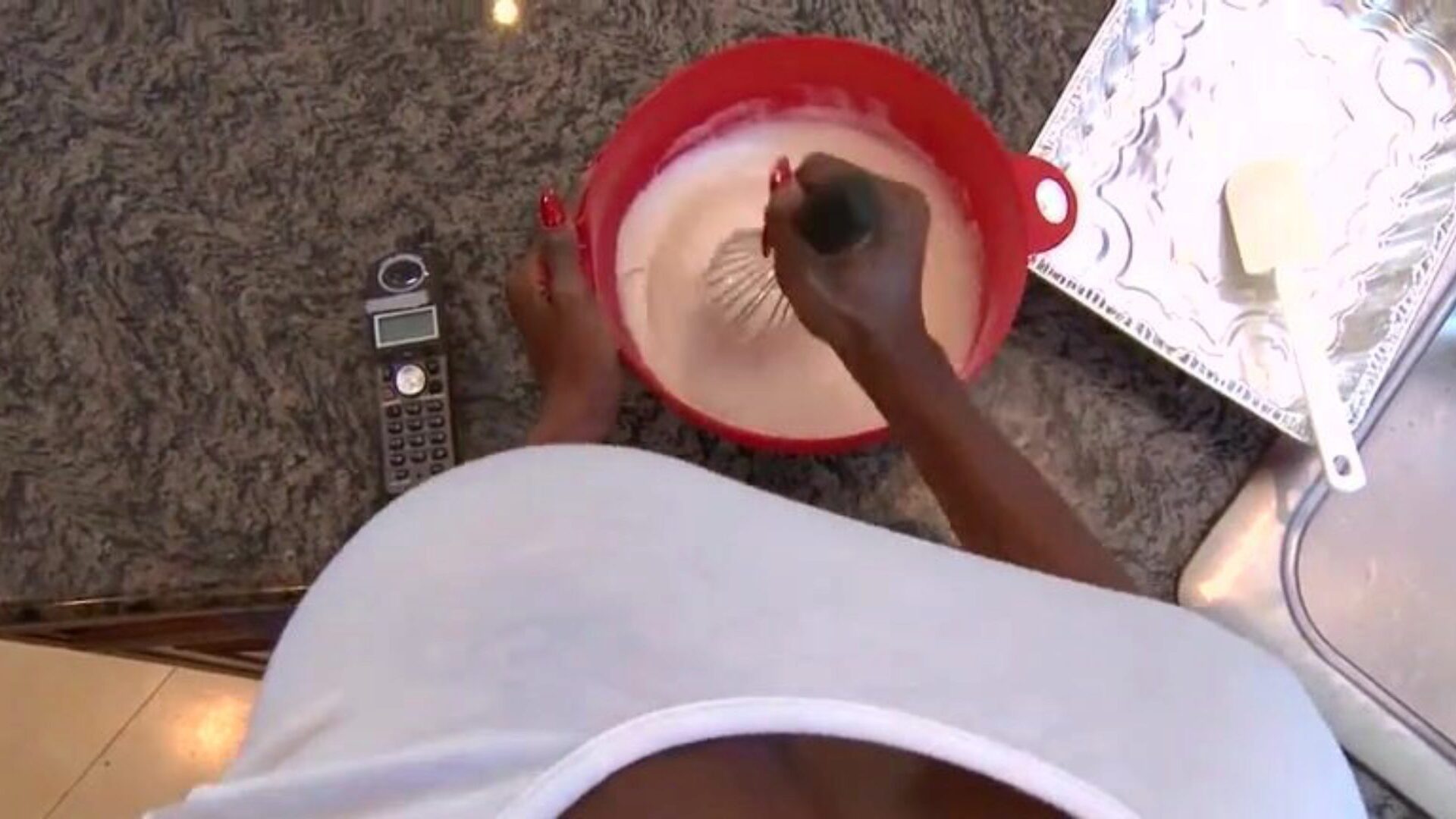 Brazzers - Mom Got Milk Cans - Diamond Jackson and Bill Bailey - To Prank A Skank